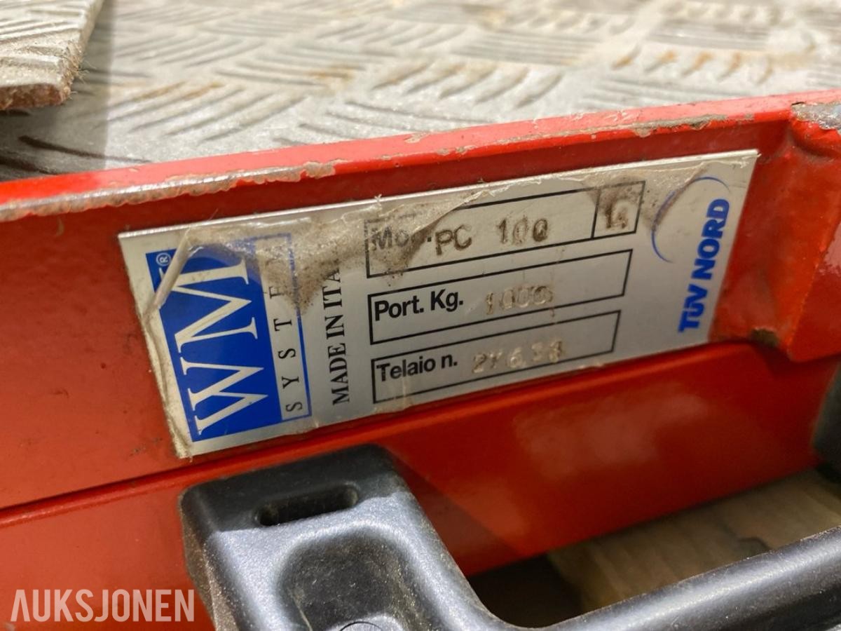 2014 WM SYSTEM LASTERAMPE FOR VAREBIL/NYTTEKJØRETØY VW PC100 MEKANISK LIFT
